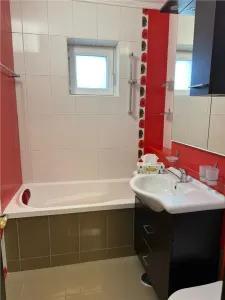 APARTAMENT 3 CAMERE DE INCHIRIAT NERVA TRAIAN UNIRII - foto 11