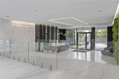APARTAMENT 2 CAMERE DE ÎNCHIRIAT ÎN ONE TIMPURI NOI - foto 7