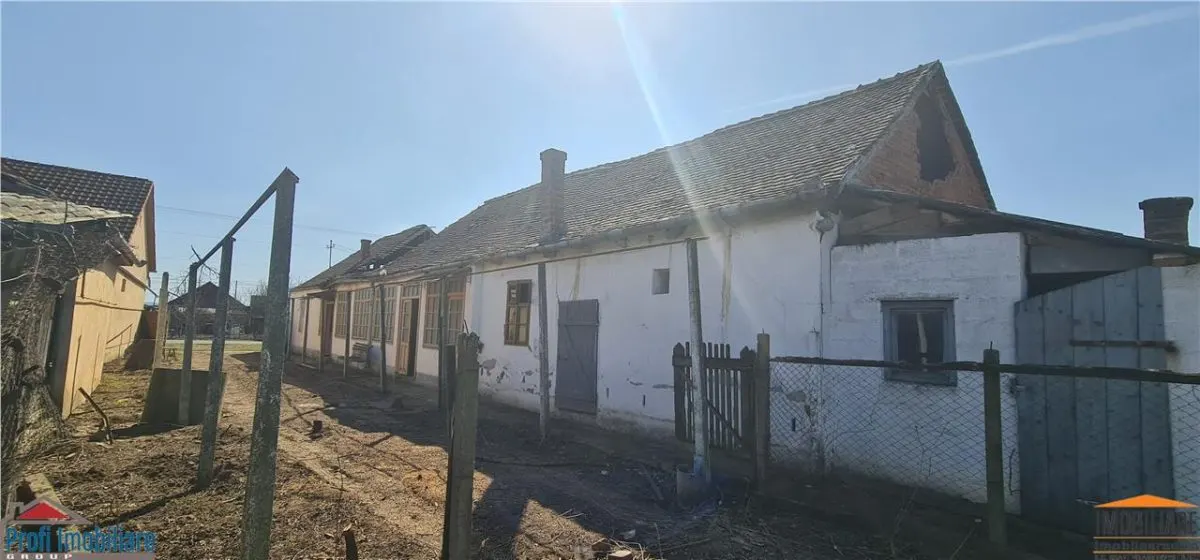 Teren 1270mp cu Casa in Santana, necesita amenajare sau demolare - foto 6