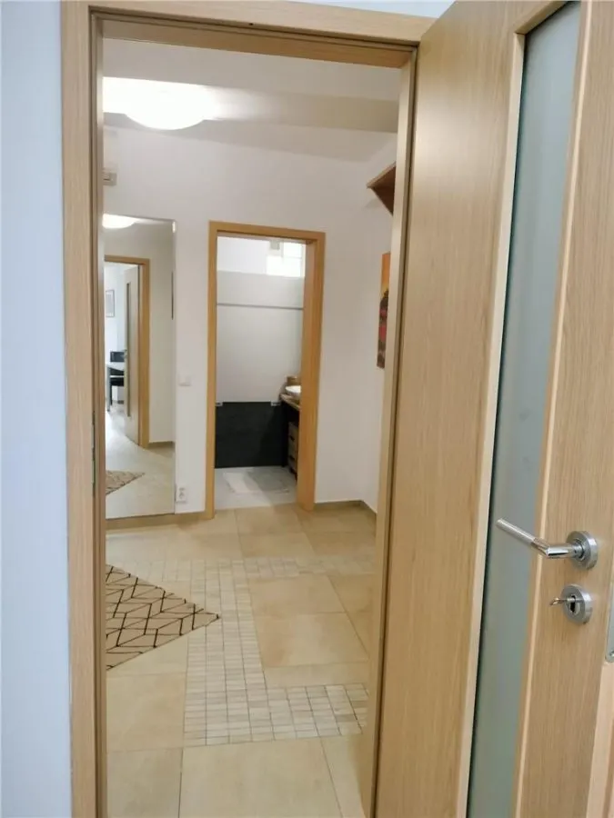 INCHIRIEZ APARTAMENT MODERN 2 CAMERE UNIRII  | NERVA TRAIAN - foto 11