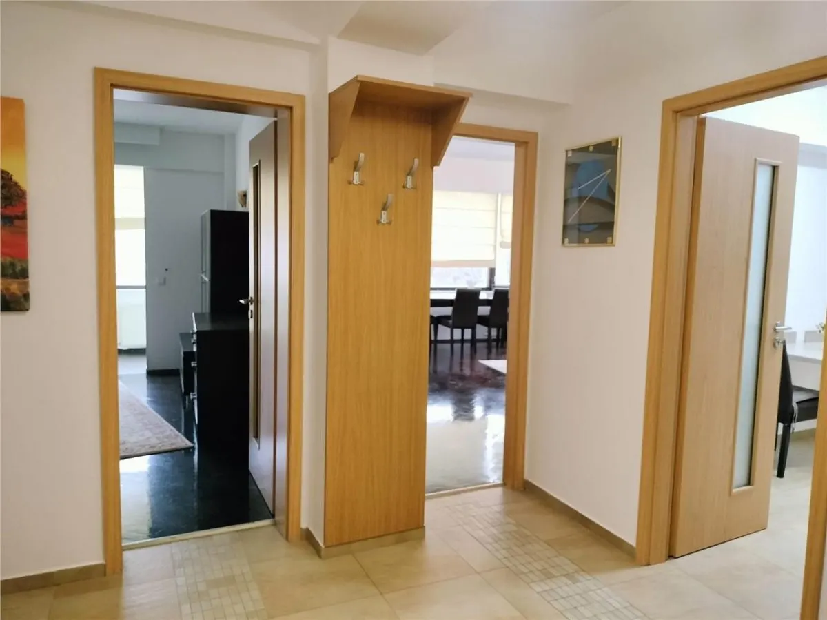 INCHIRIEZ APARTAMENT MODERN 2 CAMERE UNIRII  | NERVA TRAIAN - foto 14