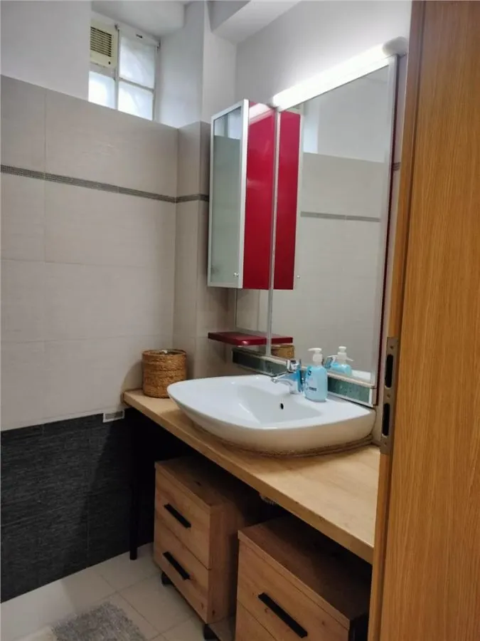 INCHIRIEZ APARTAMENT MODERN 2 CAMERE UNIRII  | NERVA TRAIAN - foto 7