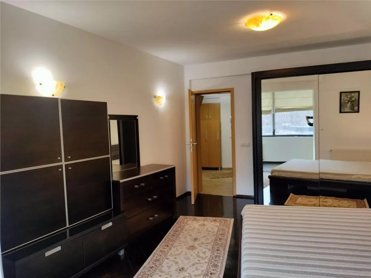 INCHIRIEZ APARTAMENT MODERN 2 CAMERE UNIRII  | NERVA TRAIAN - foto 10