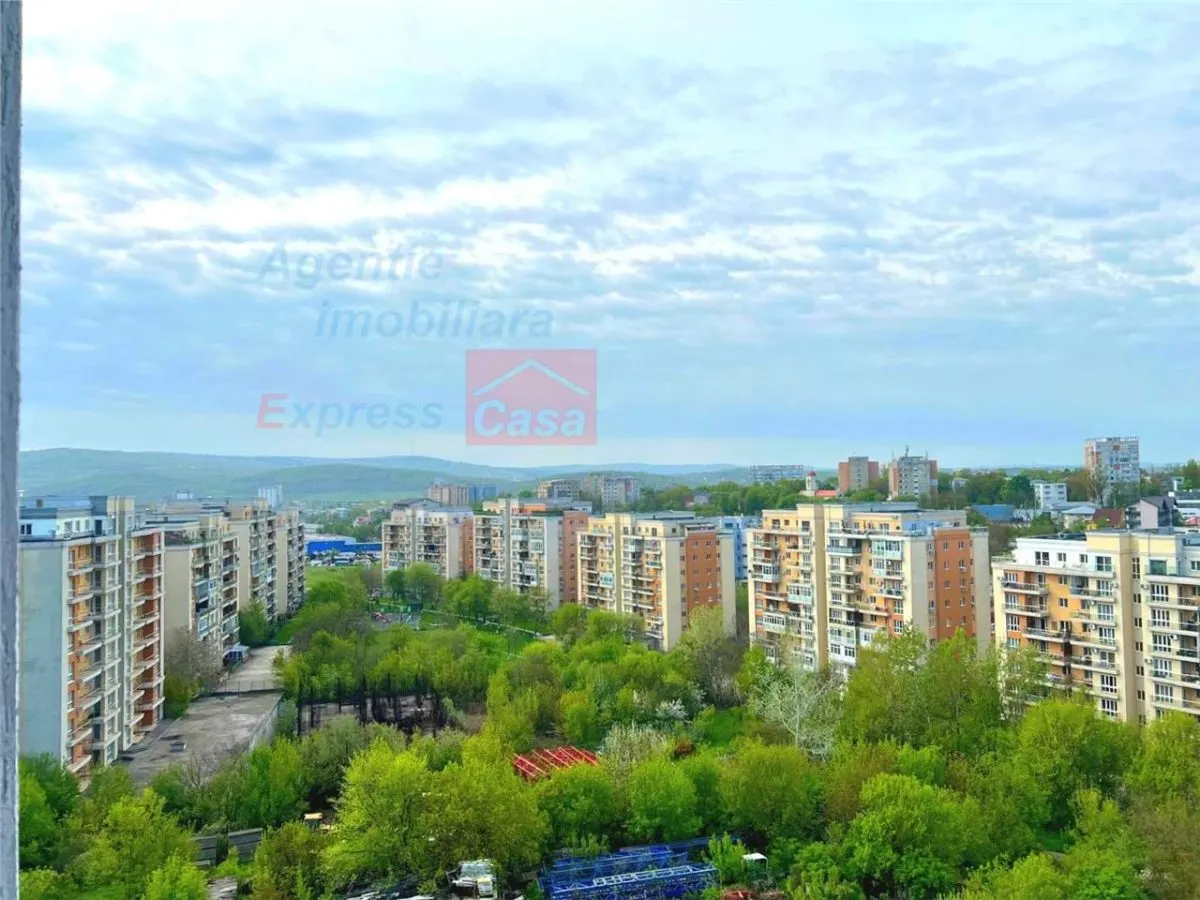 Casa noua, finalizata, intabulata, la iesire din Letcani - foto 14