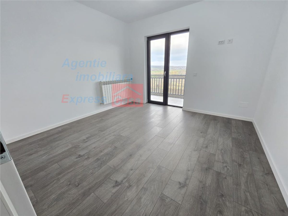 Casa noua, finalizata, intabulata, la iesire din Letcani - foto 18