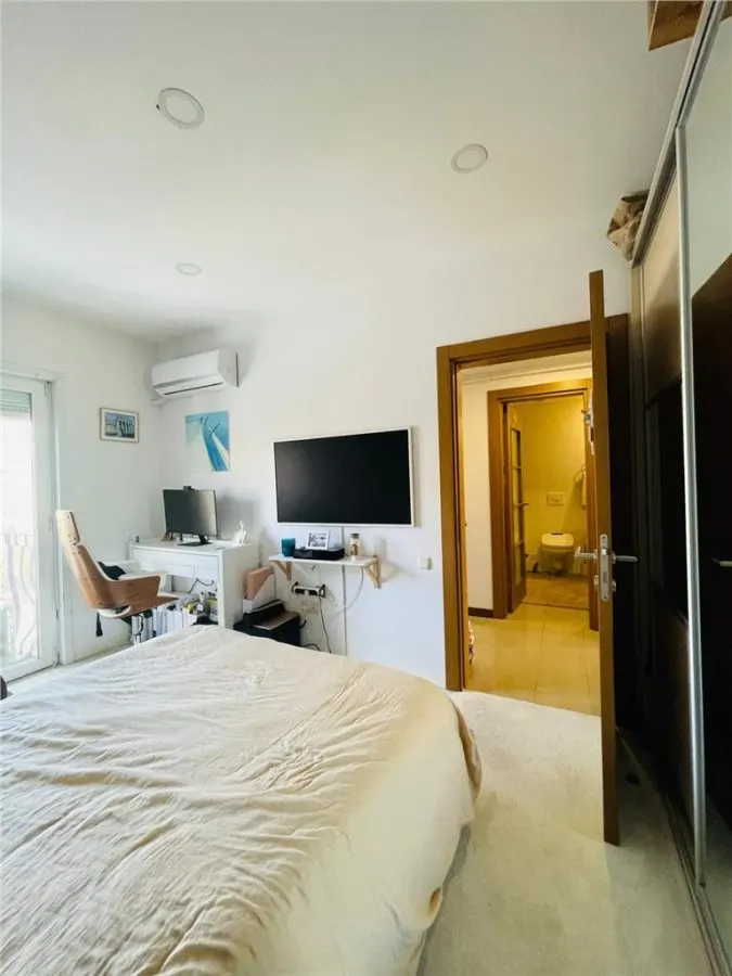 VANZARE APARTAMENT 3 CAMERE COSMOPOLIS  STEFANESTII DE JOS - foto 13