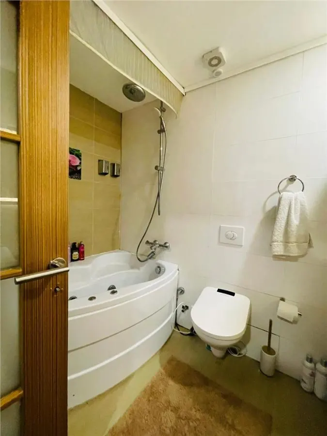 VANZARE APARTAMENT 3 CAMERE COSMOPOLIS  STEFANESTII DE JOS - foto 15
