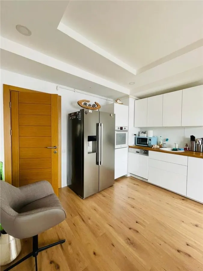VANZARE APARTAMENT 3 CAMERE COSMOPOLIS  STEFANESTII DE JOS - foto 10