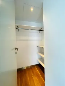 INCHIRIERE APARTAMENT 4 CAMERE DOUA LOCURI PARCARE ZONA KISELEFF SECTOR 1 - foto 26