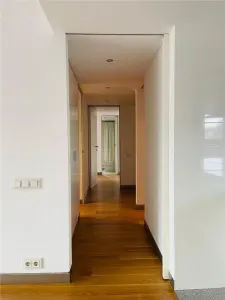 INCHIRIERE APARTAMENT 4 CAMERE DOUA LOCURI PARCARE ZONA KISELEFF SECTOR 1 - foto 6