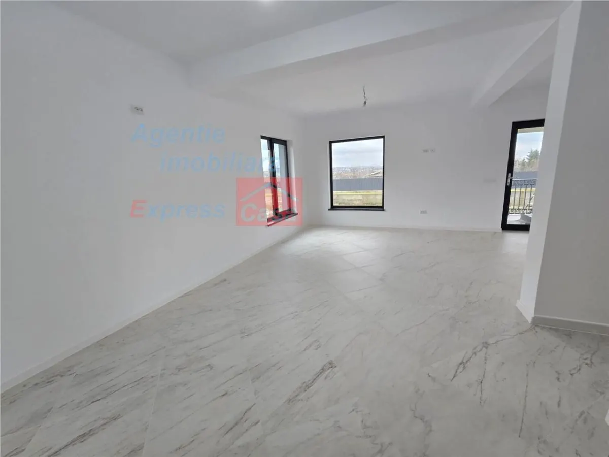 Super oportunitate!! Casa noua, intabulata, la 10 min. de Valea Lupului - foto 8