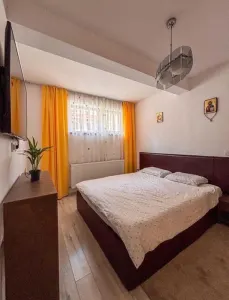 Doua camere cu terasa generoasa, loc de parcare si boxa, zona Tractoru, Imperial Residence  - foto 1