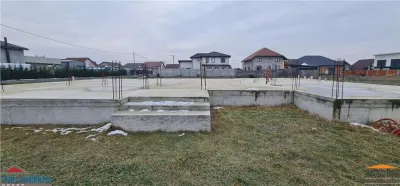 Casa noua Parter, stadiu fundatie cu elevatie, Util 228mp -Livada - foto 11
