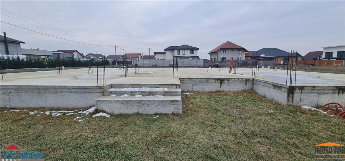 Casa noua Parter, stadiu fundatie cu elevatie, Util 228mp -Livada - foto 11