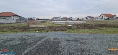 Casa noua Parter, stadiu fundatie cu elevatie, Util 228mp -Livada - foto 17