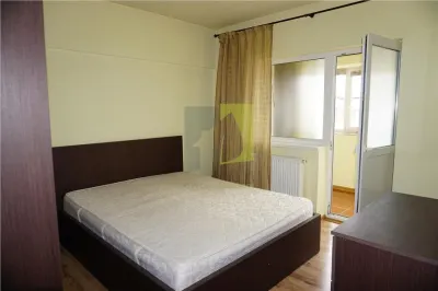 Apartament cu 3 camere la Gara - CT mobilat si utilat - foto 5