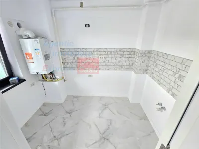 Pret redus! Apartament de vanzare: 3 camere, Palas Mall - foto 2