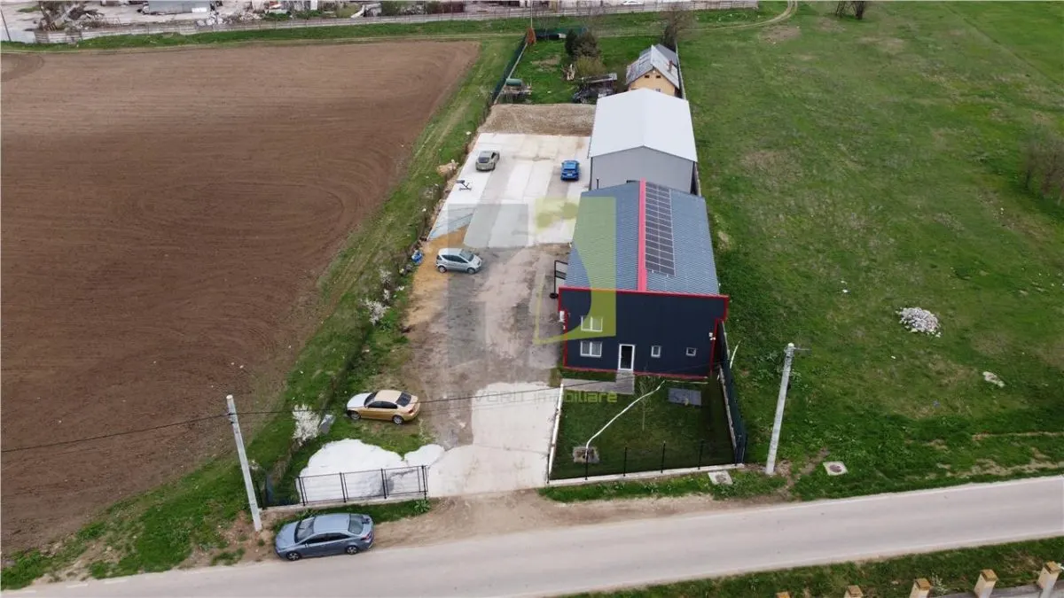 Proprietate industriala Podari – 2 hale (344 mp) + teren 2.515 mp - foto 1