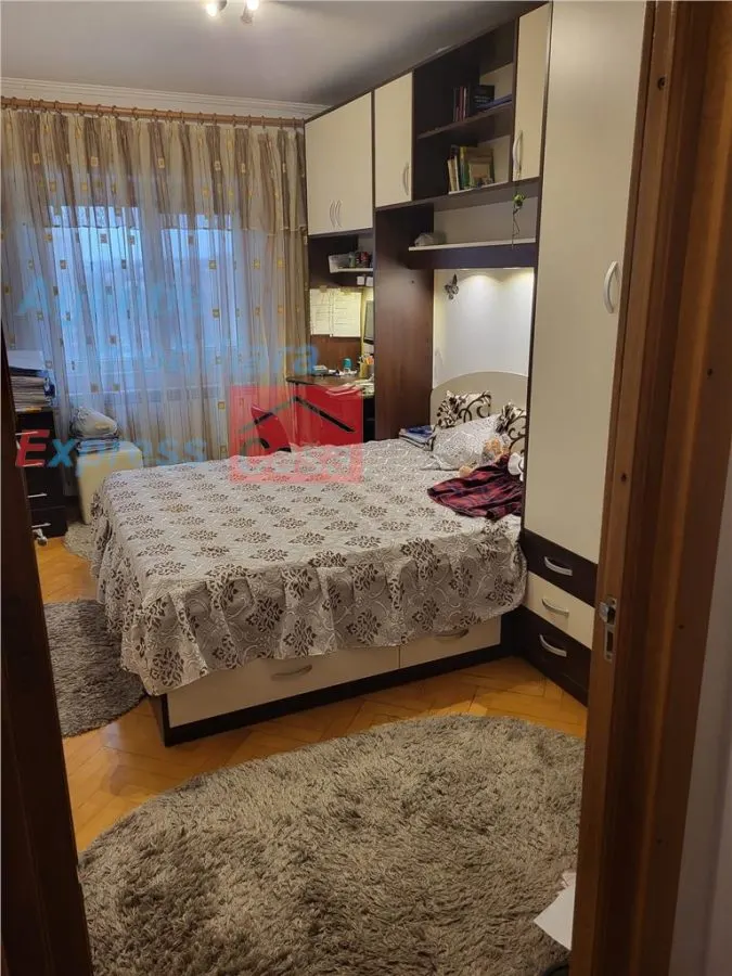 Apartament 3 camere, etaj 1, Pacurari Petru Poni - foto 10