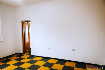 OFERTA REZERVATA! Spatiu birouri, deschidere oportunitate personalizare, Central, Brasov - Brasov