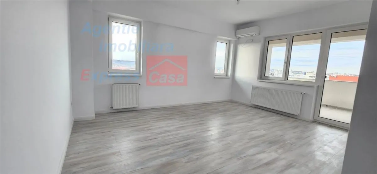 Apartament 3 camere, Semicentral (700 m de Podu Ros) - foto 4