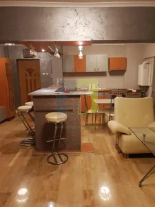Apartament ultracentral - Unirii la etajul 1 - Craiova