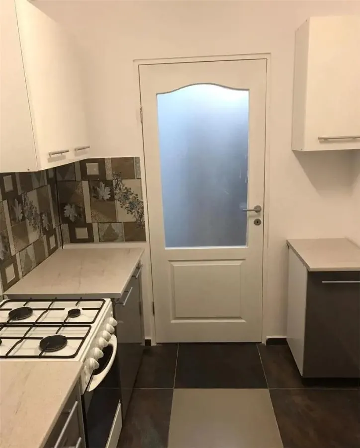 Apartament 3 camere Berceni - foto 9