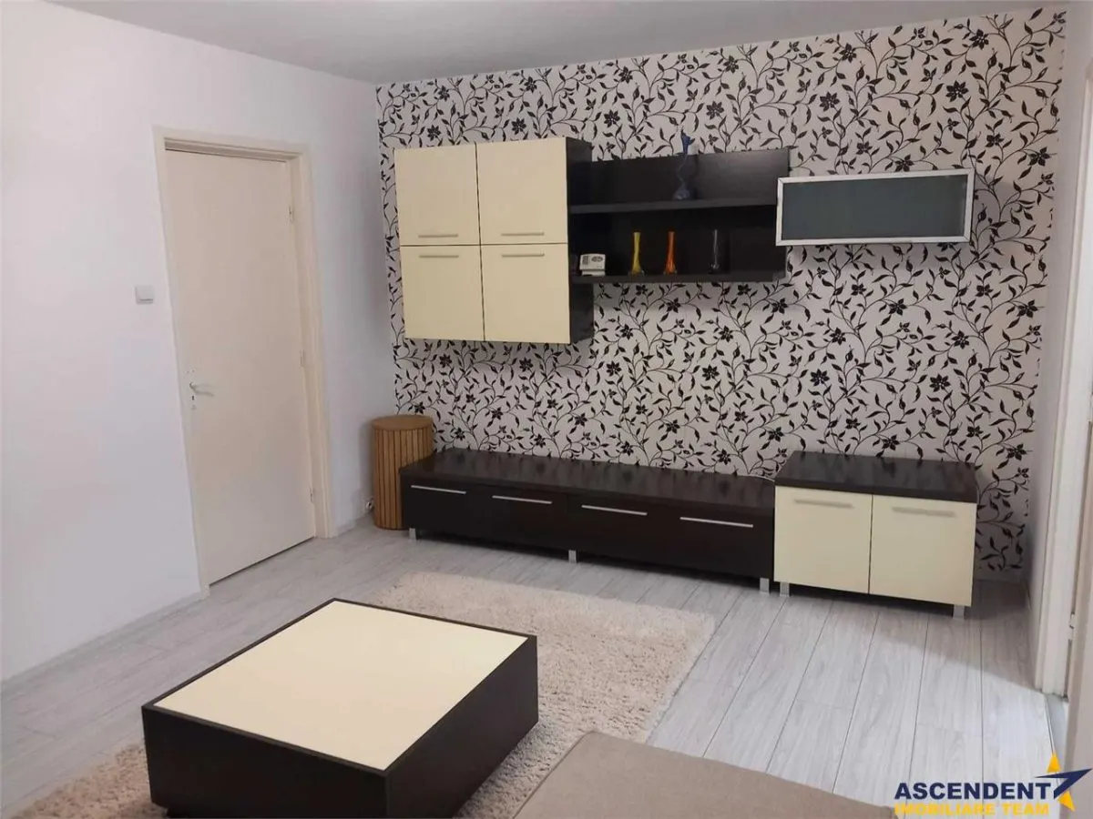 Apartament 2 camere, recent renovat, Garii, Brasov - foto 1