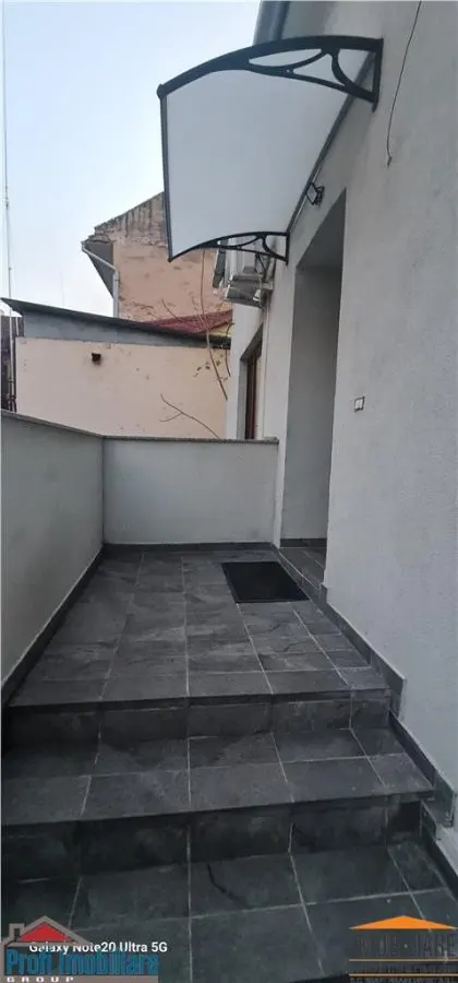 Ap. 2 camere central, zona Teatru, renovat - foto 4