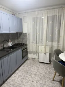 Apartament cu 2 camere, Brasov - foto 2