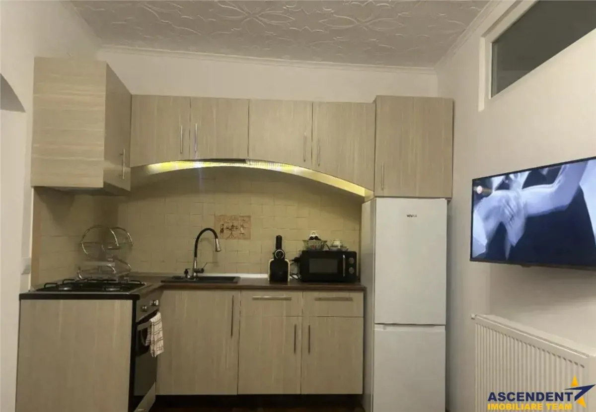 Apartament cu 2 camere, deschis si la regim hotelier, Poarta Schei, Centru Istoric, Brașov - foto 1