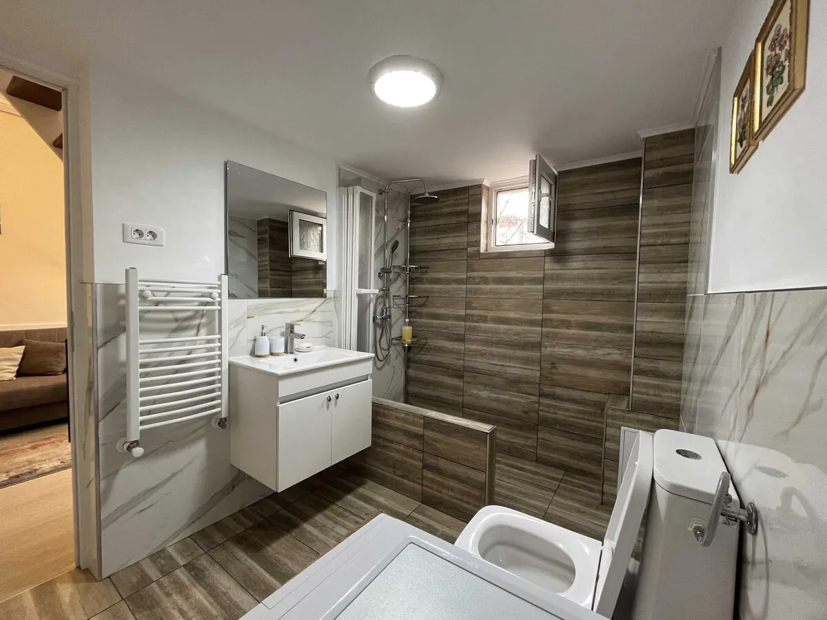 Studio, zona Stadionului, Gara, Brasov - foto 5