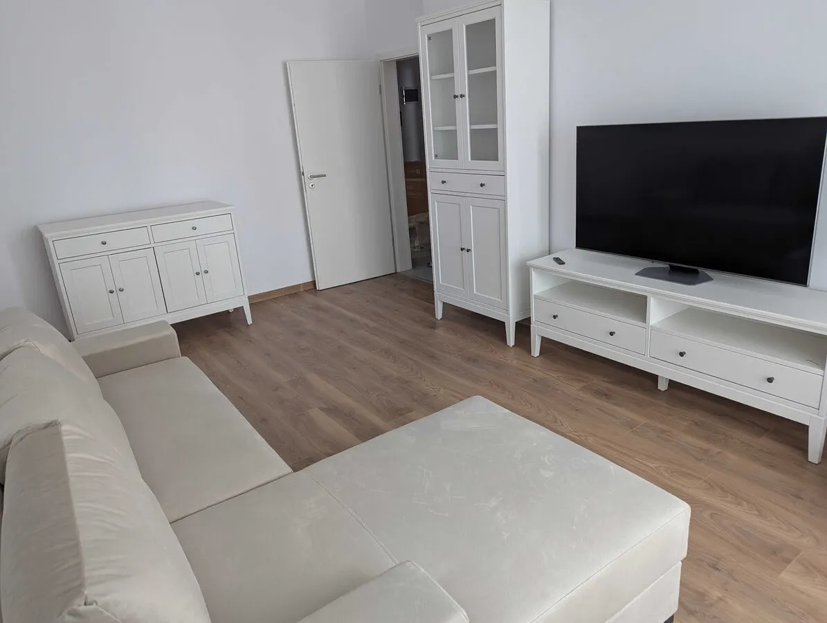 Apartament cu 2 camere, Maurer Villas, Tractorul , Brașov - foto 4