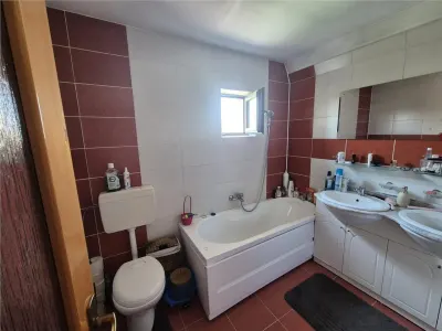 Casa , Hemeius - foto 16