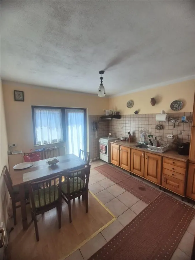 Casa , Hemeius - foto 18