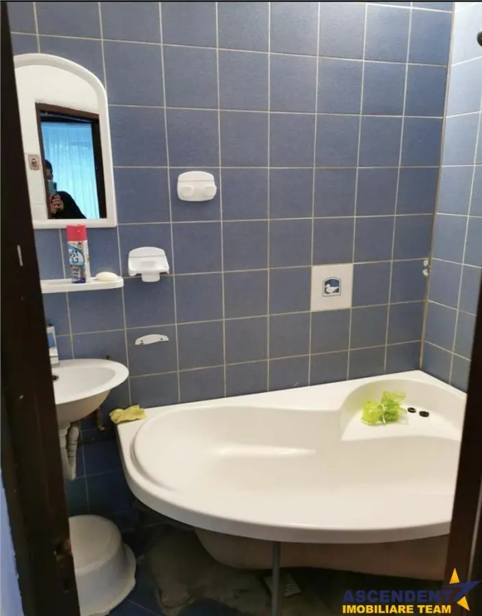 Apartament cu 2 camere, Teatrul Dramatic - foto 3