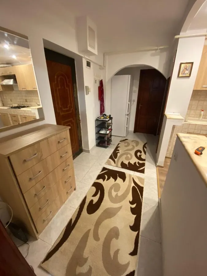 Apartament cu 2 camere, terasa frumoasa, Semicentral, Brasov - foto 2