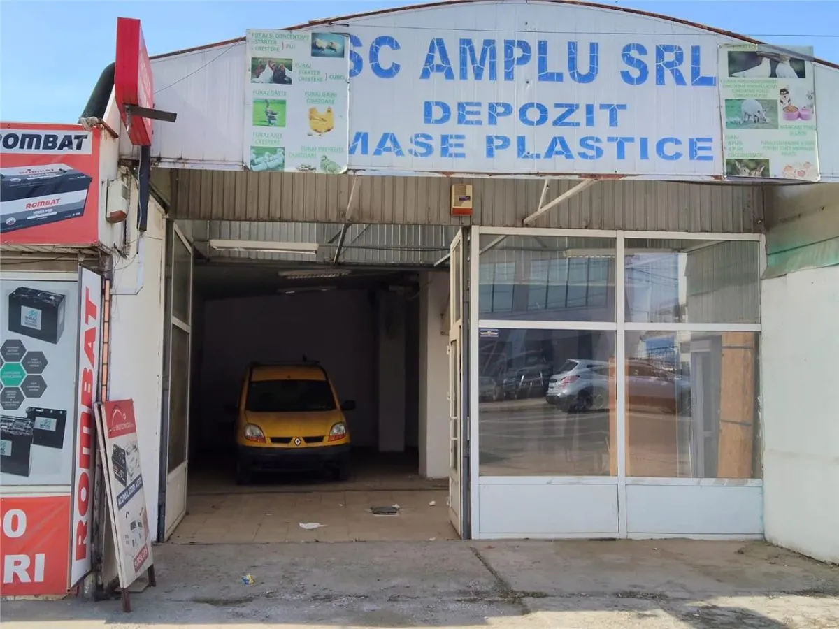 Spatiu comercial, Str. Republicii Bacau - foto 2