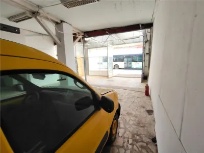 Spatiu comercial, Str. Republicii Bacau - foto 3