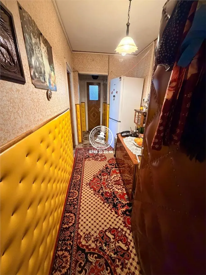 Apartament cu 3 camere decomandat Alexandru-Piata Voievozilor - foto 1