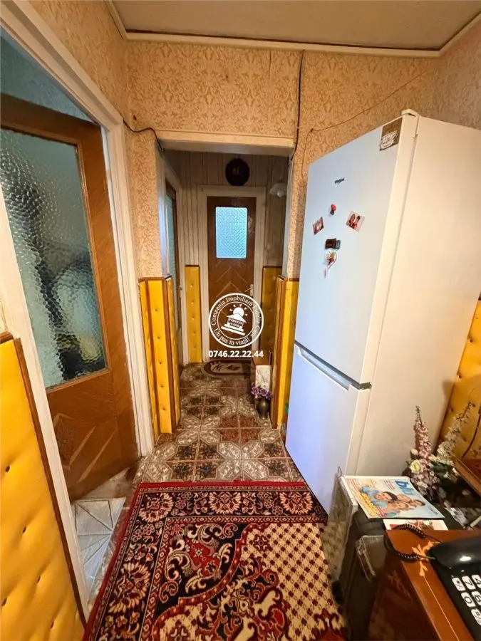 Apartament cu 3 camere decomandat Alexandru-Piata Voievozilor - foto 2