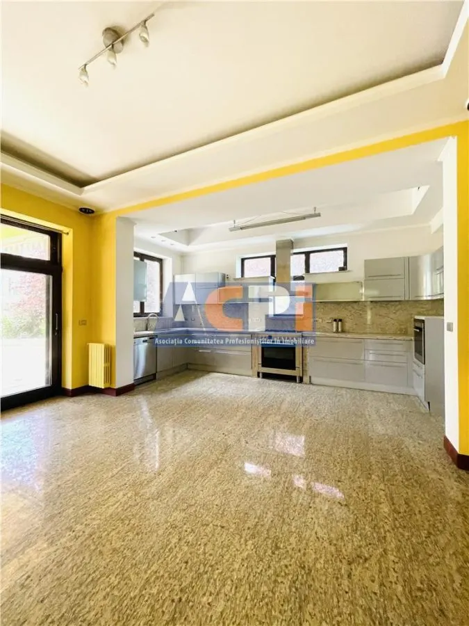 VANZARE VILA 8 CAMERE 652 mp teren zona Sisesti Sector 1 - foto 3