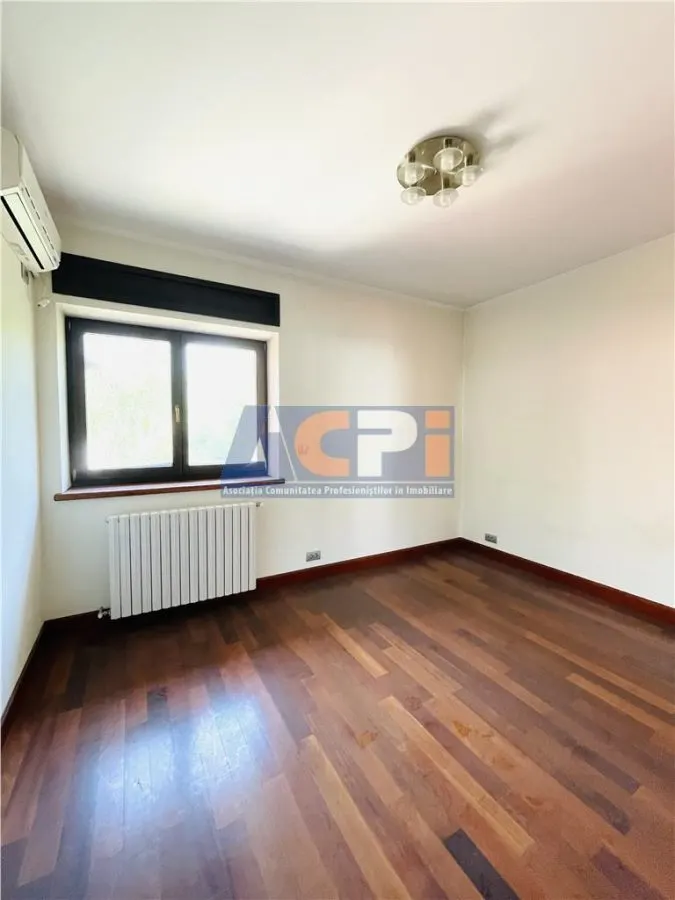 VANZARE VILA 8 CAMERE 652 mp teren zona Sisesti Sector 1 - foto 22