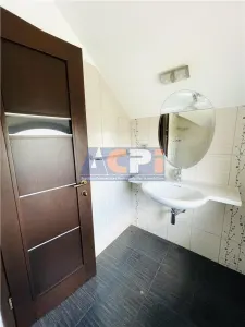 VANZARE VILA 8 CAMERE 652 mp teren zona Sisesti Sector 1 - foto 41