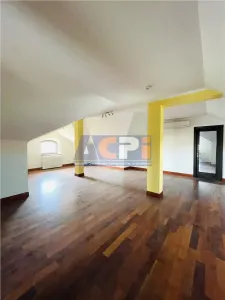 VANZARE VILA 8 CAMERE 652 mp teren zona Sisesti Sector 1 - foto 43
