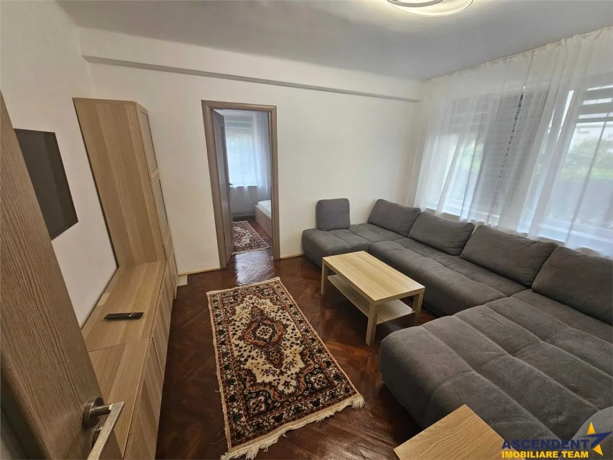 Apartament la casa, Central, Brasov - foto 1