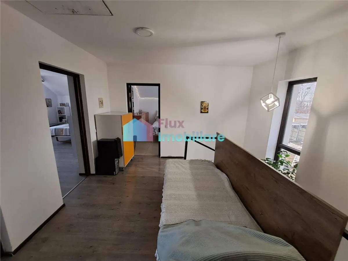 Casa finisata 480 mp teren Moara Nica - foto 14