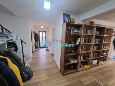 Casa finisata 480 mp teren Moara Nica - foto 4