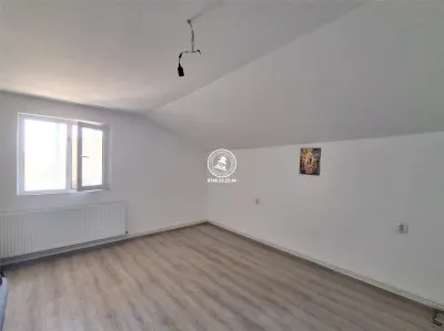 Vila 6 camere , teren 475 mp , str. Soarelui - Rediu , Iasi - foto 9