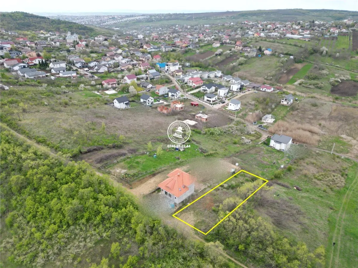 Teren intravilan 750 mp , Breazu - Iasi - foto 3